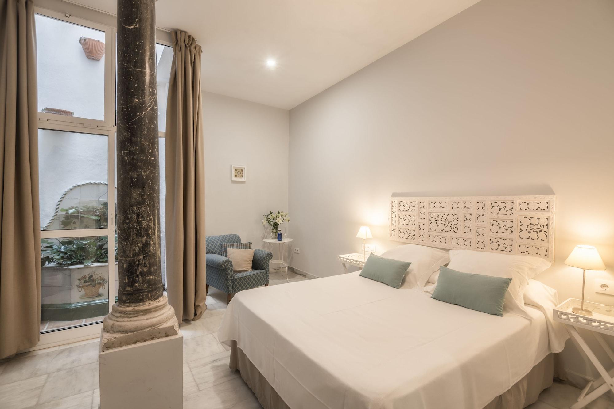 Hotel Boutique Casa De Colon 3*