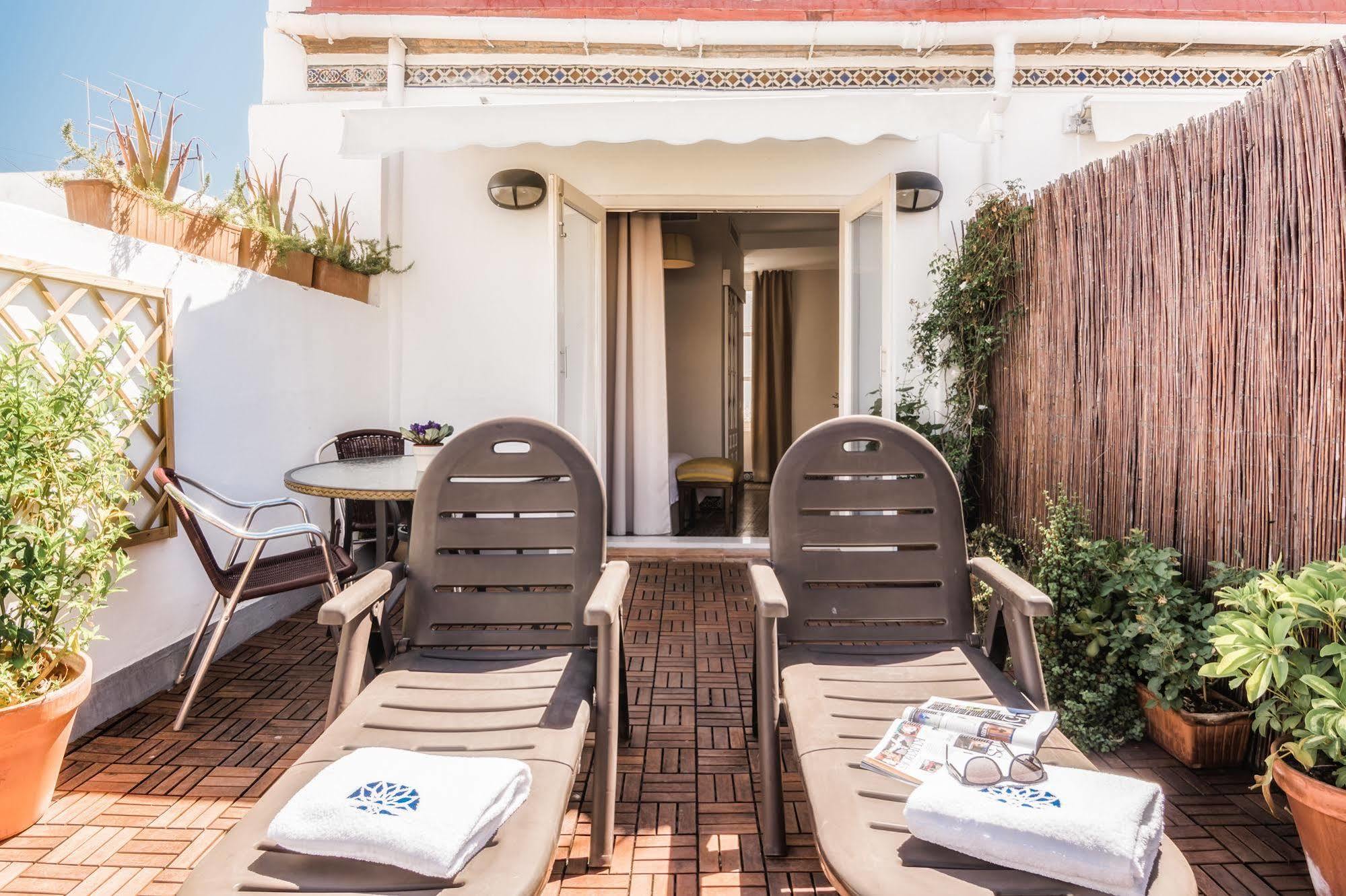 Hotel Boutique Casa De Colon 3*
